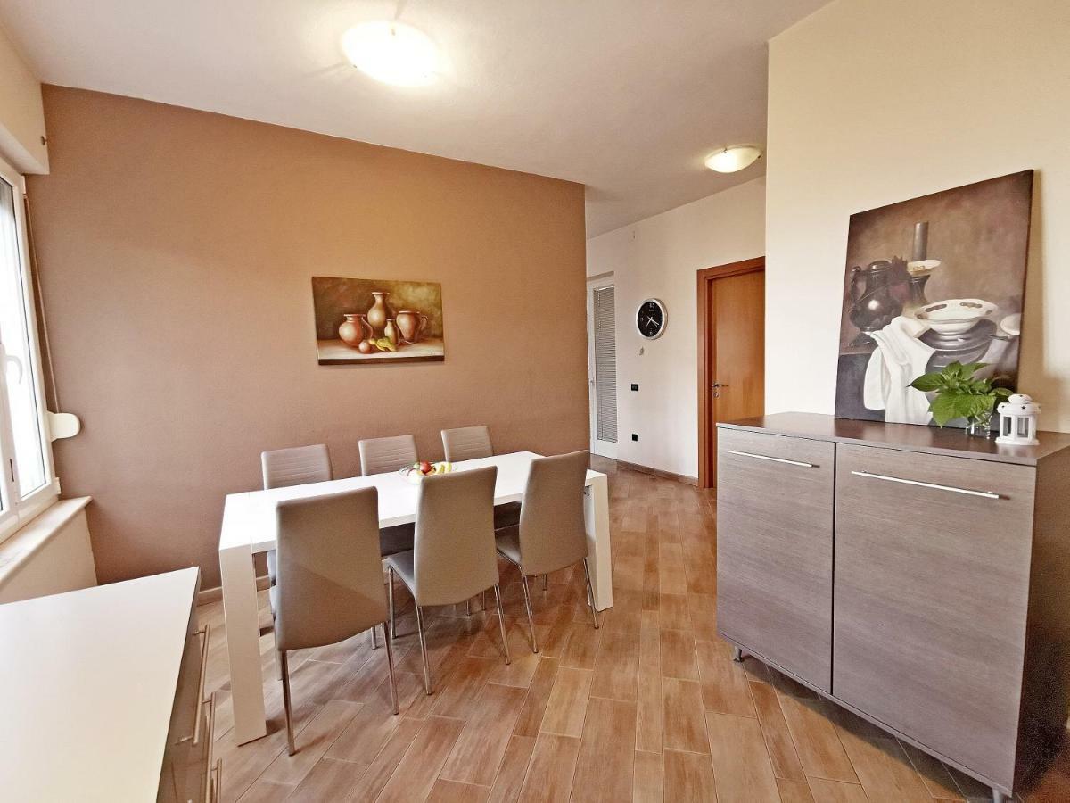 Golden View Apartment Rijeka Exterior photo